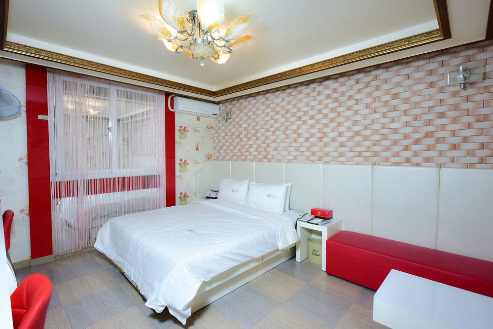 Gwangju Queen Hotel Gwangju Metropolitan City Exterior foto