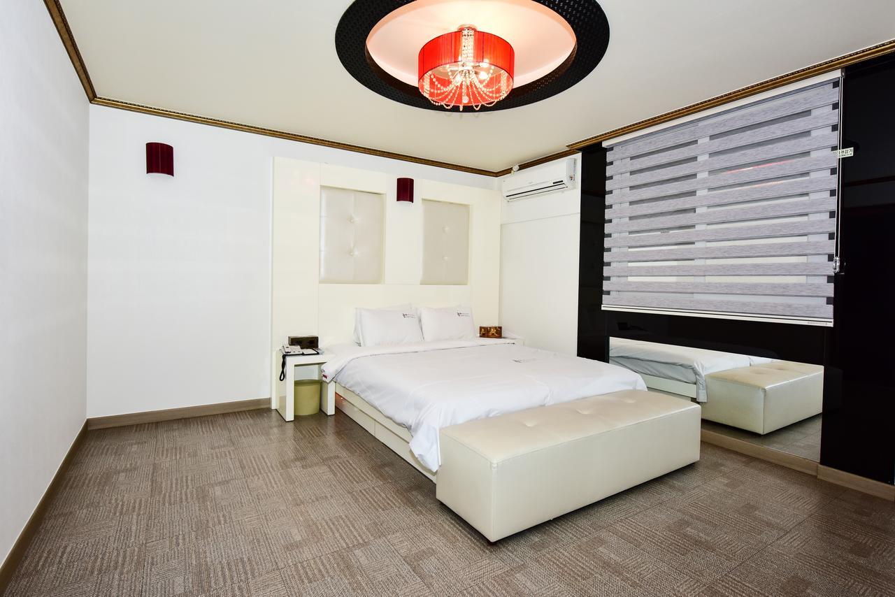 Gwangju Queen Hotel Gwangju Metropolitan City Exterior foto