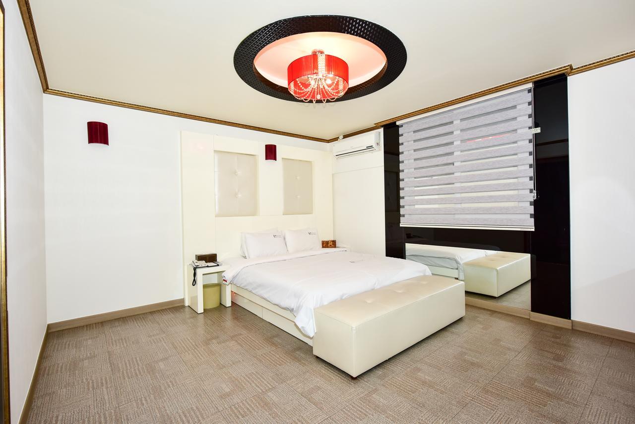 Gwangju Queen Hotel Gwangju Metropolitan City Exterior foto